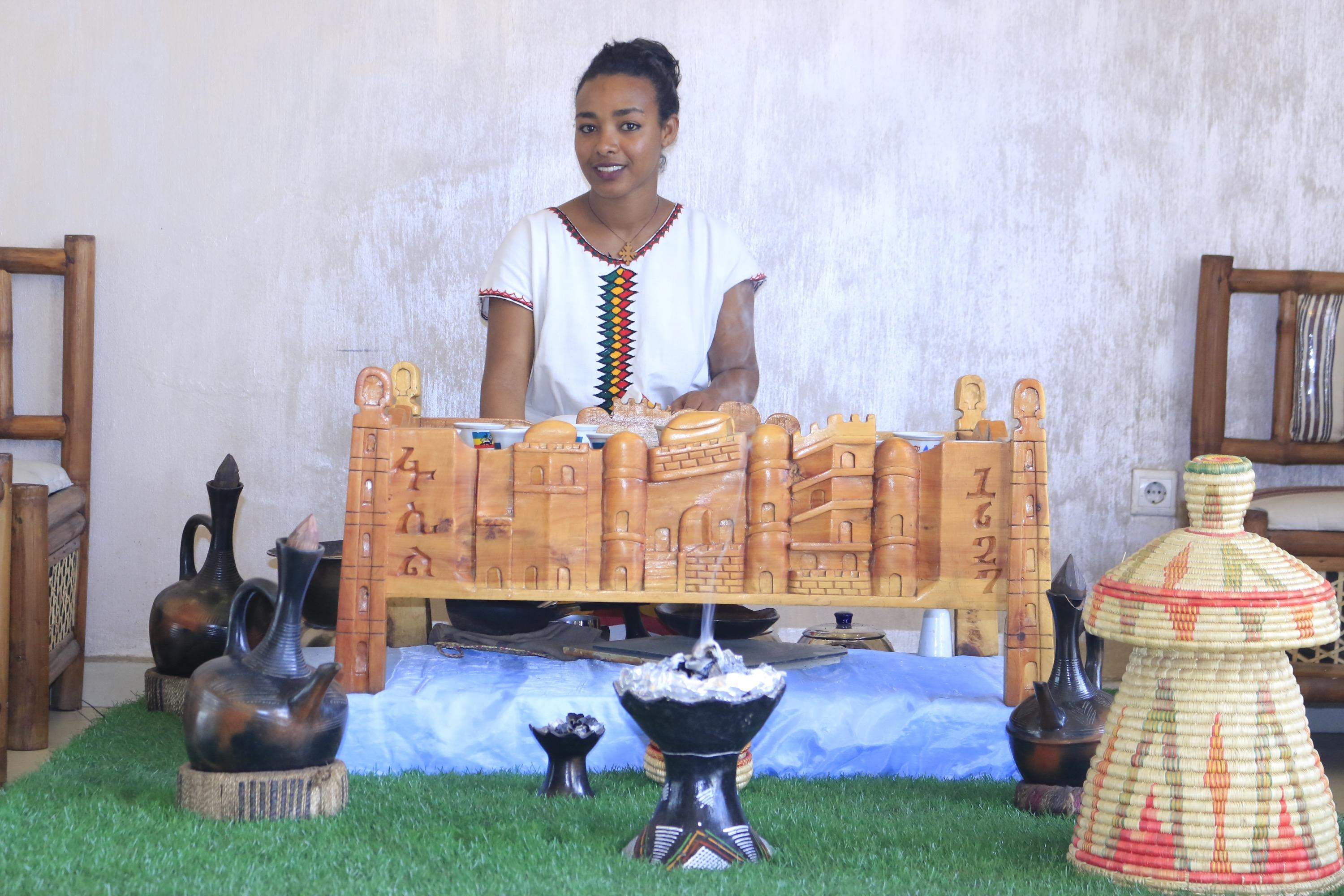 Momona Hotel Addis Ababa Dış mekan fotoğraf